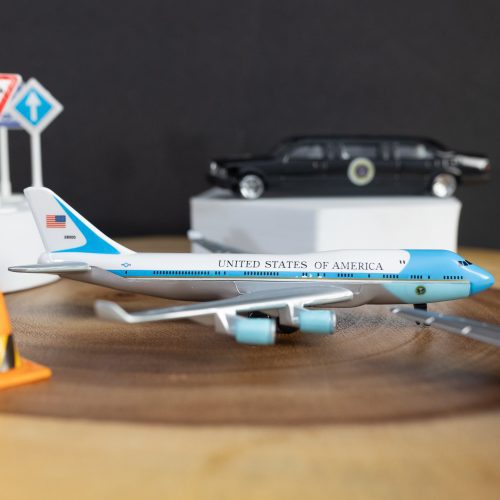 NardettWill 109785LargeAirForceOnePlayset 2 1